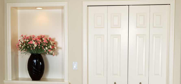residential closet door repair in Lake Elsinore